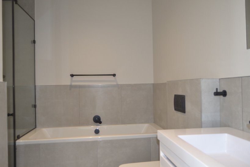 To Let 3 Bedroom Property for Rent in Mzuri Estate Western Cape